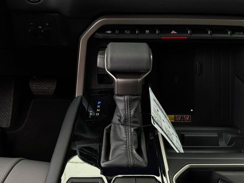 New 2026 Toyota Tundra Limited AWD/4WD image 25