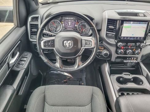 Used 2022 RAM 1500 Big Horn AWD/4WD image 12