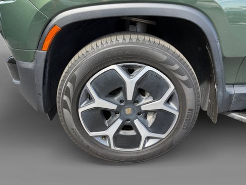 Used 2023 Rivian R1T Adventure AWD/4WD image 9