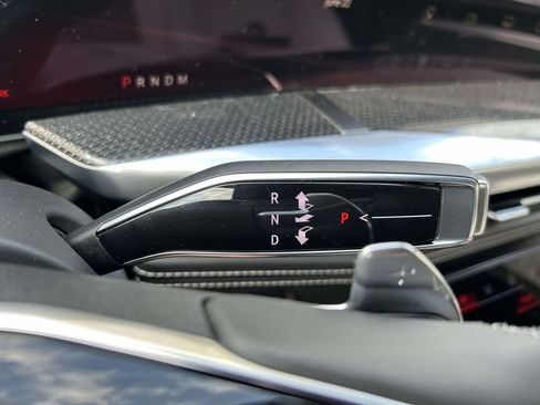 New 2026 Cadillac Escalade ESV V AWD/4WD image 26