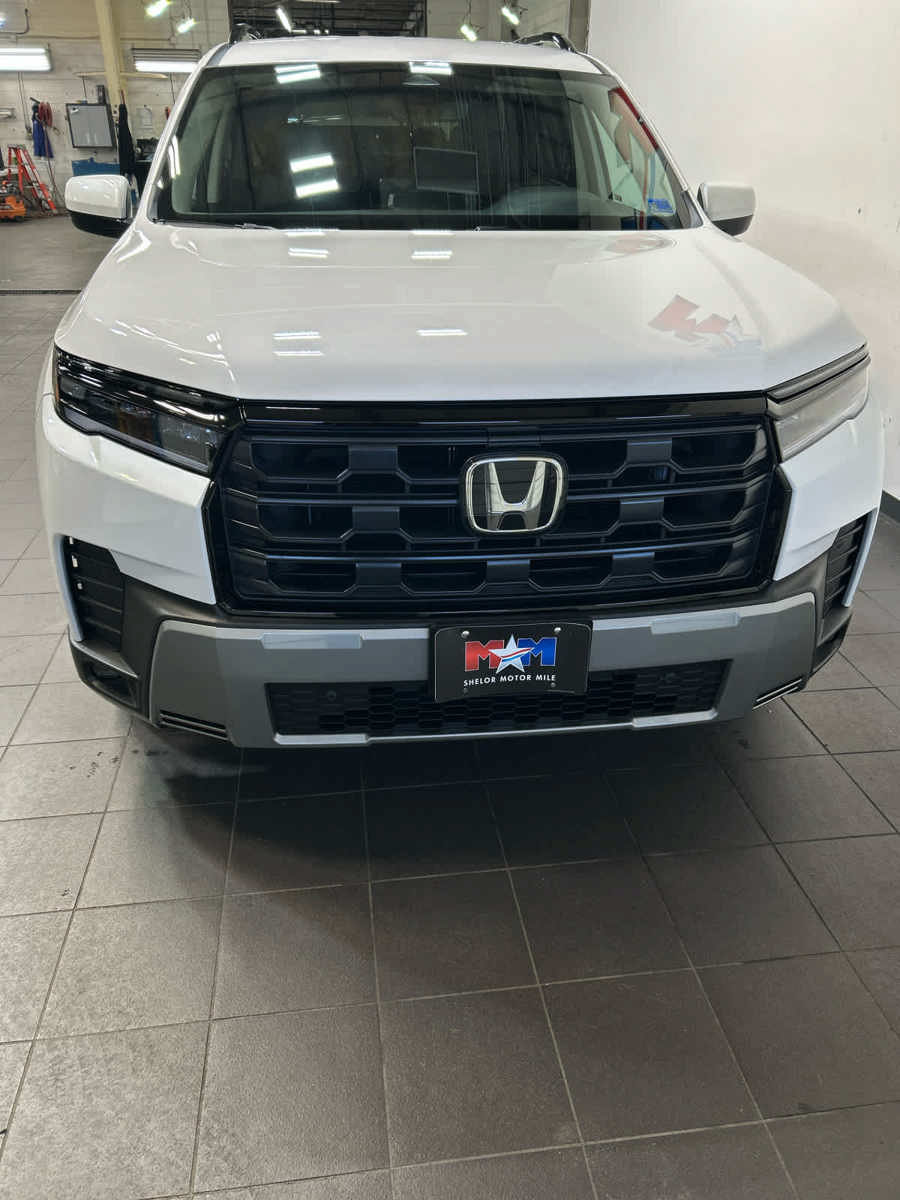 New 2026 Honda Pilot EX-L image 3