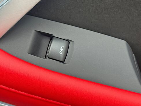 Used 2023 Chevrolet Camaro SS RWD image 19
