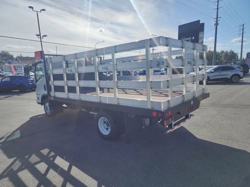 New 2024 Isuzu NPR image 3