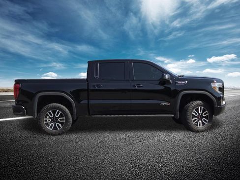Used 2021 GMC Sierra 1500 AT4 w/ AT4 Premium Package AWD/4WD image 24