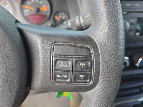 Used 2016 Jeep Patriot Sport w/ Power Value Group FWD image 20