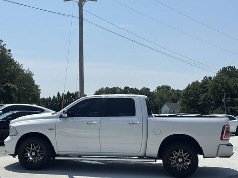 Used 2014 RAM 1500 Limited RWD image 4