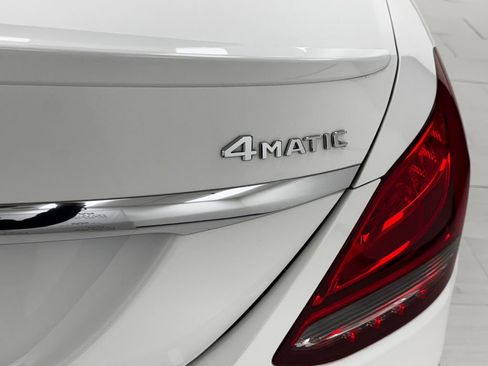 Used 2018 Mercedes-Benz C 300 4MATIC Sedan image 38