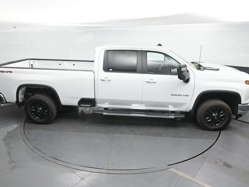 Used 2025 Chevrolet Silverado 2500 LT w/ Safety Package AWD/4WD image 32