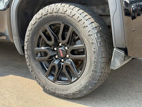 Used 2022 GMC Sierra 1500 Elevation w/ Elevation Premium Package AWD/4WD image 25