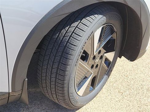 New 2026 Hyundai Ioniq 5 SE image 5