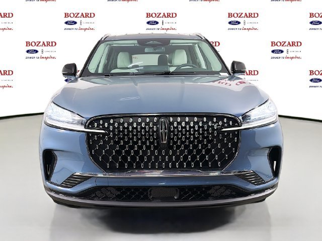 New 2026 Lincoln Aviator 2WD image 2