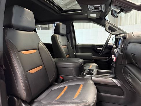 Used 2021 GMC Sierra 1500 AT4 w/ AT4 Premium Package AWD/4WD image 22