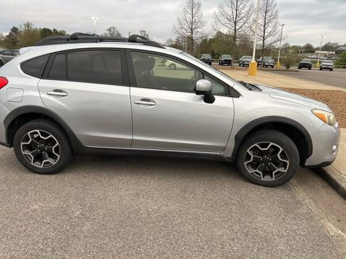 Used 2014 Subaru Crosstrek 2.0i Premium image 1