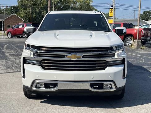 Used 2021 Chevrolet Silverado 1500 High Country w/ Technology Package AWD/4WD image 8