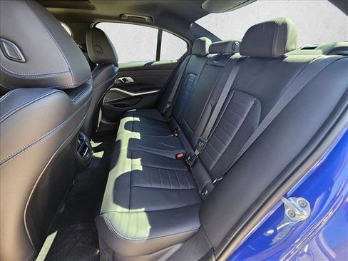 Used 2026 BMW 330i Sedan w/ M Sport Package image 11