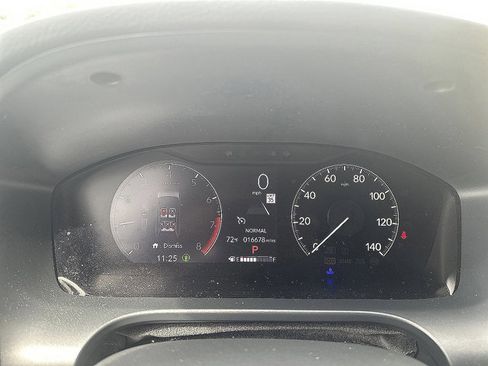 Used 2024 Honda HR-V Sport image 14
