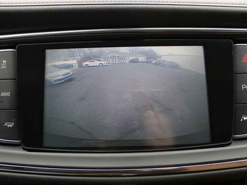 Used 2018 Buick Enclave Premium w/ Experience Buick Package image 15