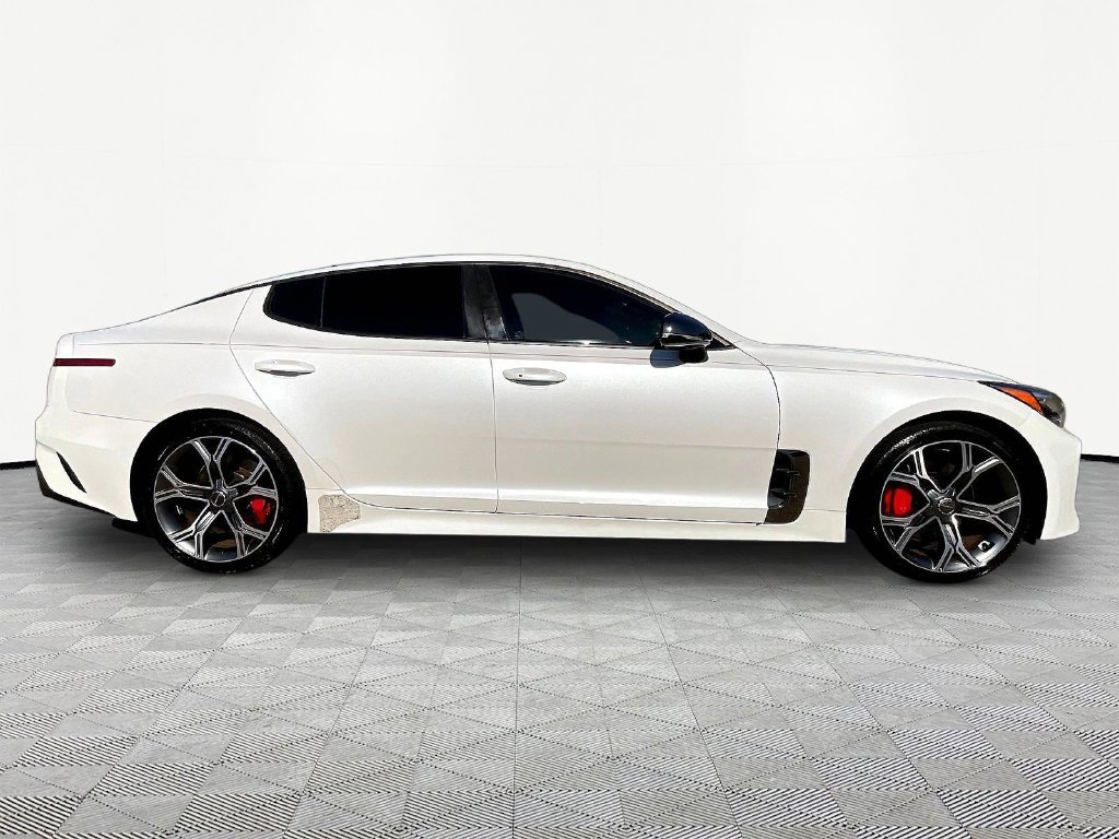 Used 2019 Kia Stinger GT1 RWD image 5