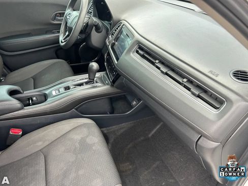 Used 2022 Honda HR-V EX image 11