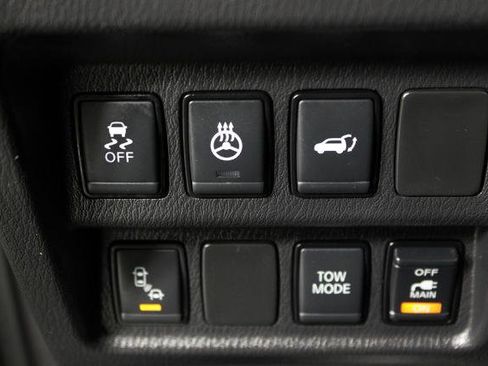 Certified 2020 Nissan Pathfinder SL image 23