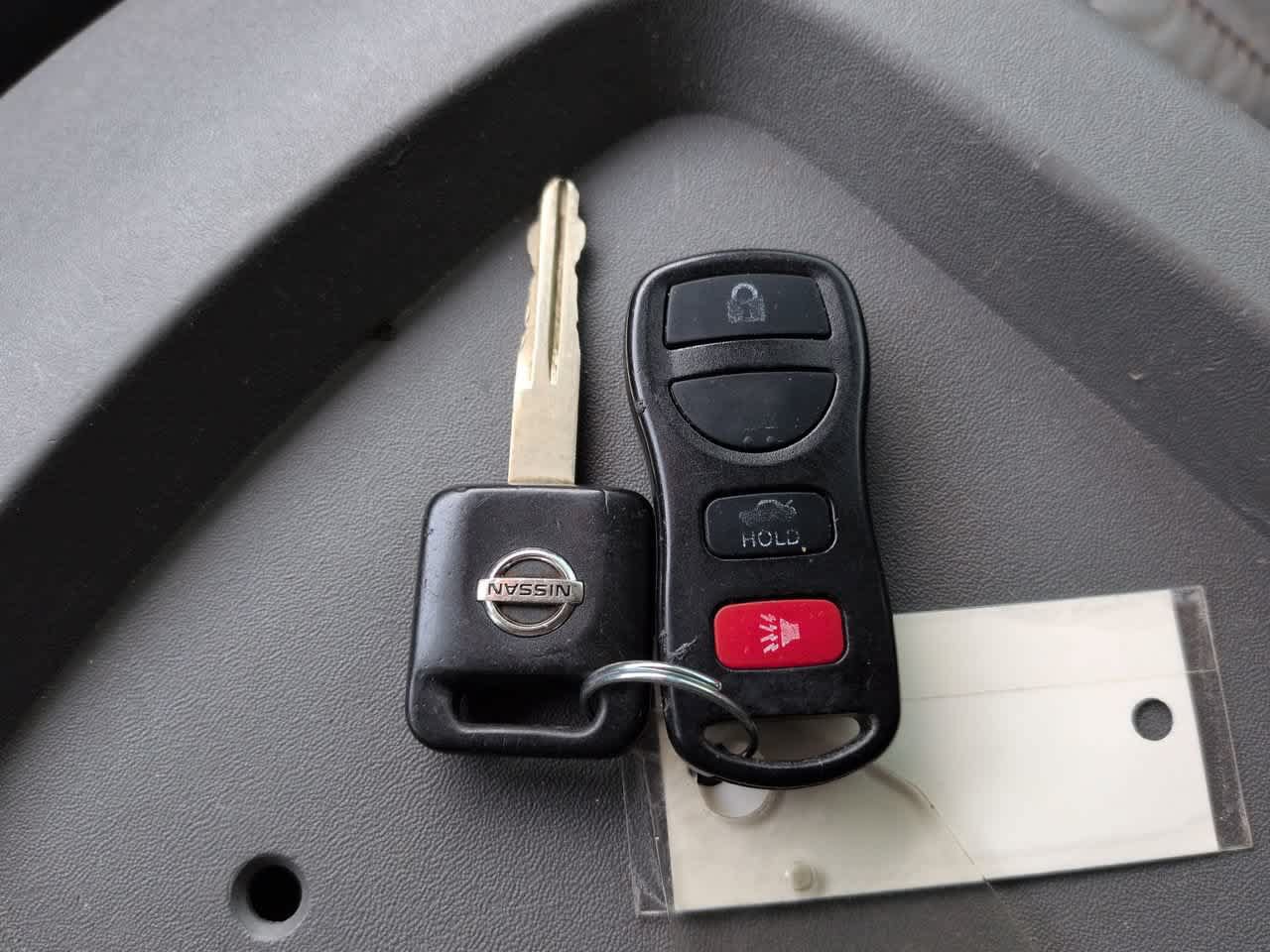 Used 2006 Nissan Armada LE w/ (U06) Technology Pkg (LE) RWD image 27