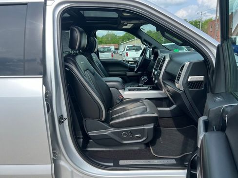 Used 2018 Ford F150 Platinum w/ Equipment Group 701A Luxury AWD/4WD image 24