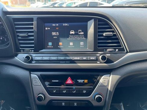 Used 2018 Hyundai Elantra SEL FWD image 12