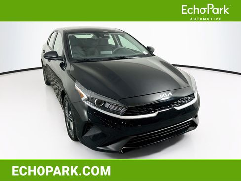 Used 2024 Kia Forte LXS FWD image 1
