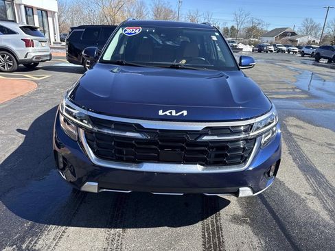 Used 2024 Kia Seltos SX w/ SX Sunroof Package image 12