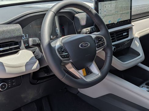 New 2026 Ford Explorer Active w/ Active Comfort Package AWD/4WD image 24