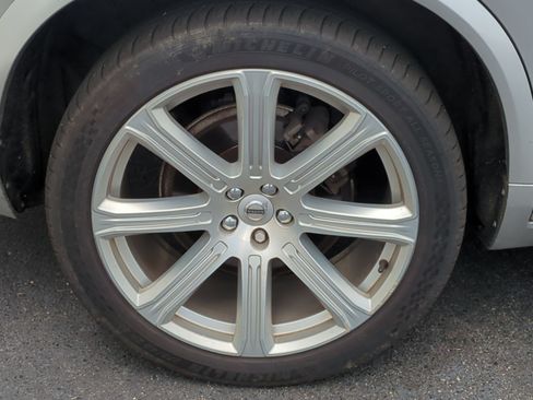 Used 2018 Volvo XC90 T6 Inscription w/ Convenience Package AWD/4WD image 13