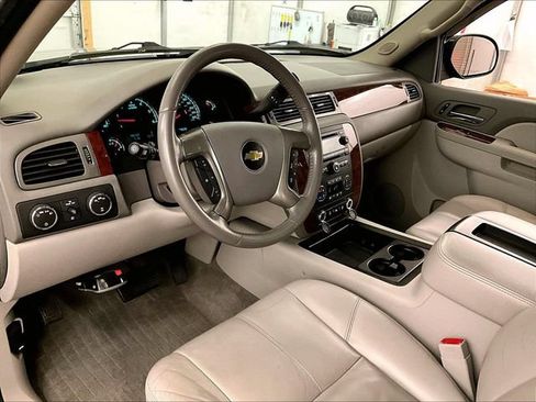 Used 2012 Chevrolet Suburban LT AWD/4WD image 13