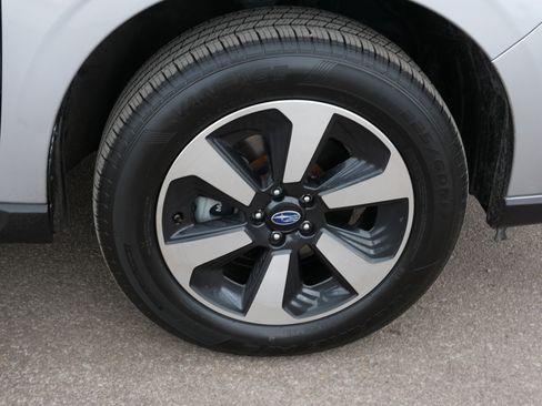 Used 2018 Subaru Forester 2.5i Limited image 15