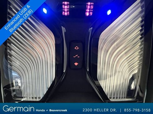 Used 2020 BMW 540i xDrive w/ M Sport Package image 31