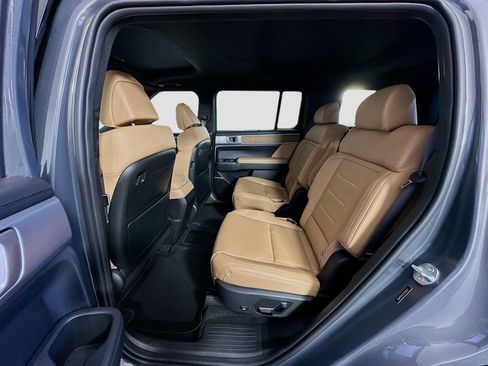 New 2026 Hyundai Santa Fe Calligraphy AWD/4WD image 17