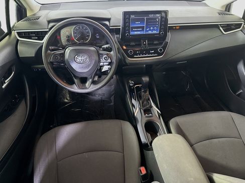 Used 2021 Toyota Corolla LE image 17
