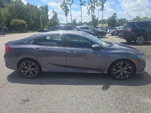 Used 2021 Honda Civic Sport image 4