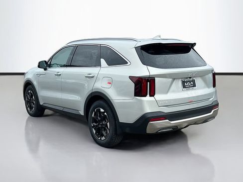 New 2026 Kia Sorento S FWD image 5
