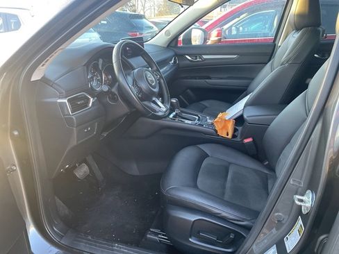 Used 2021 MAZDA CX-5 Touring image 4