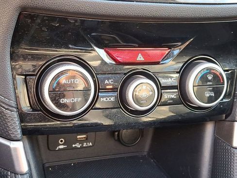 Used 2023 Subaru Forester Limited image 16