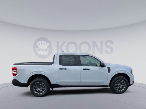 New 2025 Ford Maverick XLT w/ XLT Luxury Package image 8