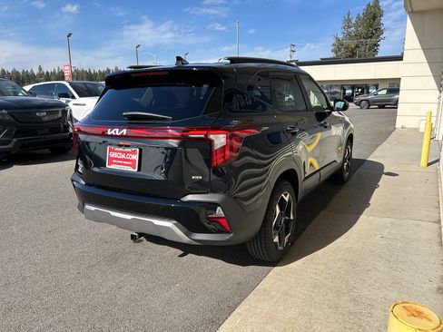 New 2026 Kia Seltos S image 4