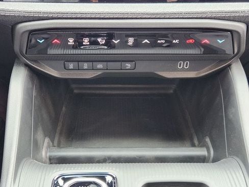 New 2026 Jeep Cherokee Laredo AWD/4WD image 15