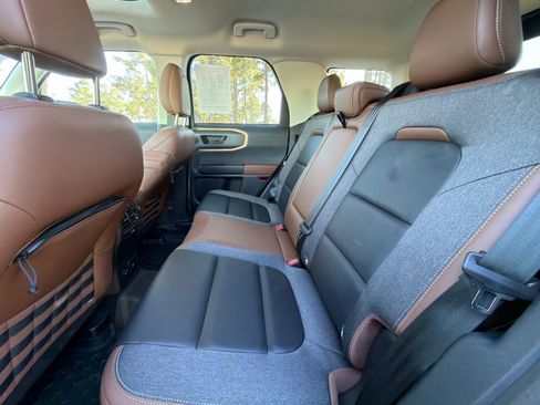 Used 2022 Ford Bronco Sport Outer Banks w/ Tech Package image 13