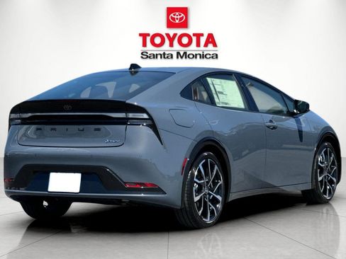 New 2026 Toyota Prius Plug-In Hybrid image 3
