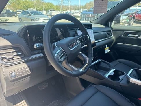 New 2026 GMC Terrain Elevation image 12