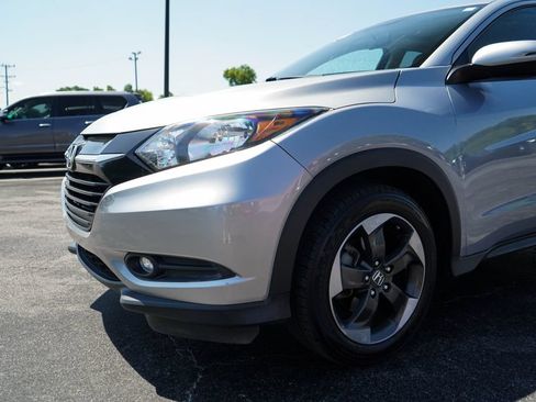 Used 2018 Honda HR-V EX image 19