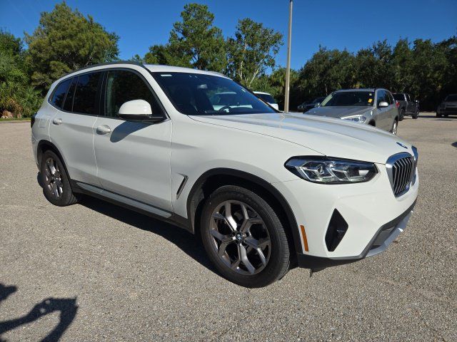 Used 2022 BMW X3 xDrive30i w/ Convenience Package AWD/4WD image 7