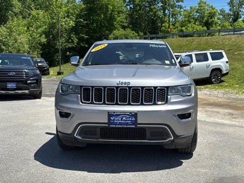 Used 2019 Jeep Grand Cherokee Limited AWD/4WD image 3