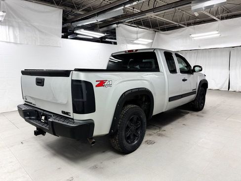 Used 2011 GMC Sierra 1500 SLE w/ Power Tech Package image 5